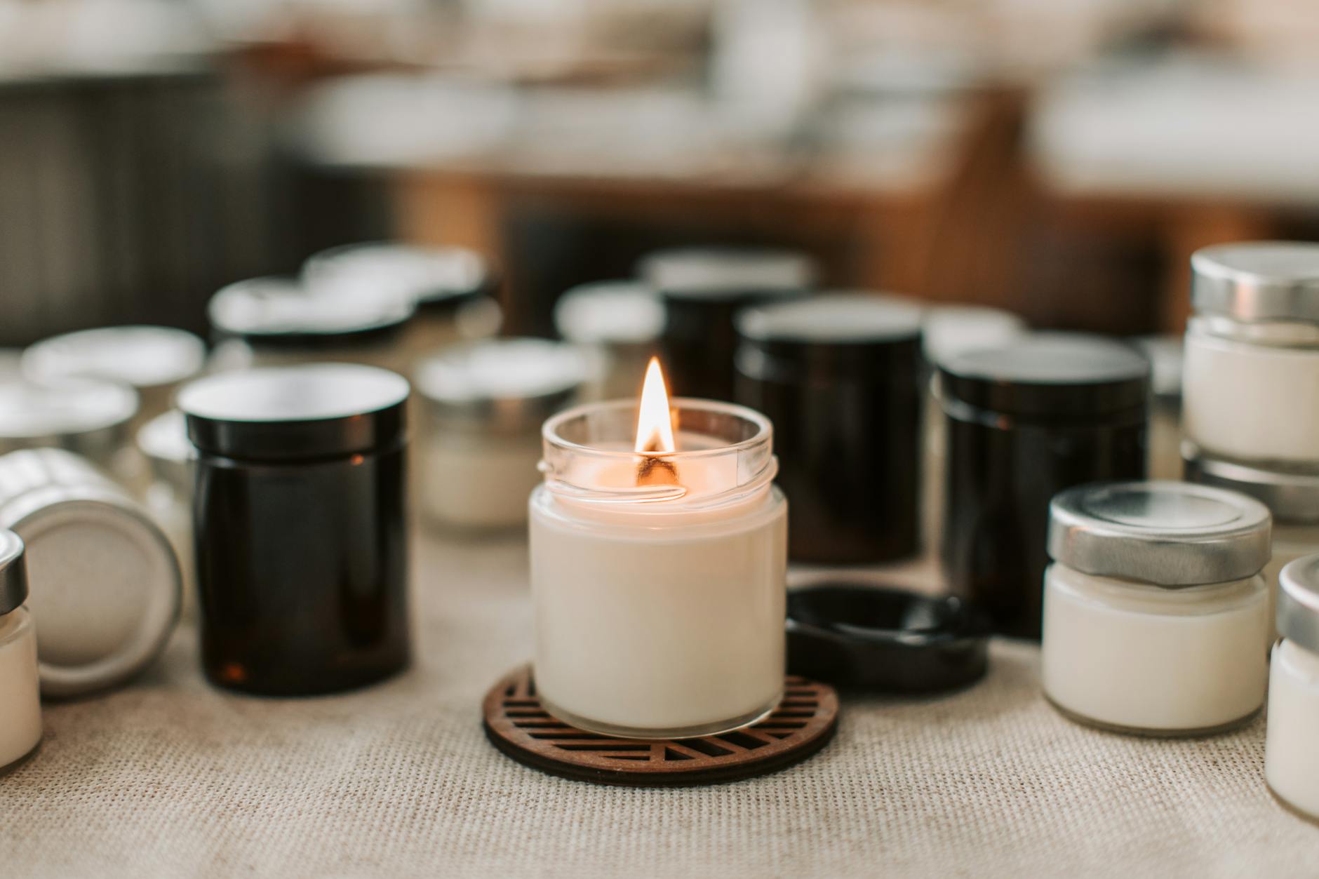 Read more about the article Getting Started with Candle Making in the UK
